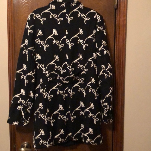 Jacket - Picture 3 of 3